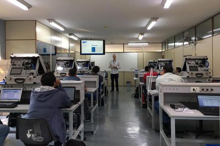 Colaboradores Altus ministram cursos em diferentes cidades do Brasil